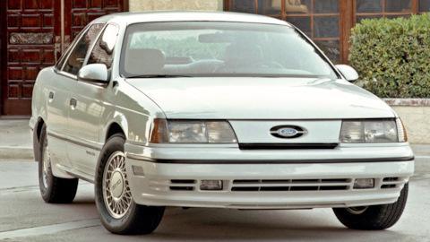 Ford Taurus (1G)