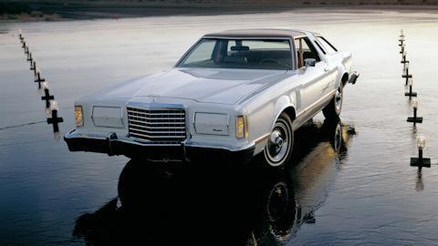 Ford Thunderbird VII