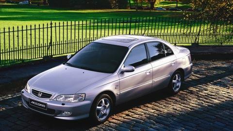 Honda Accord (6G)