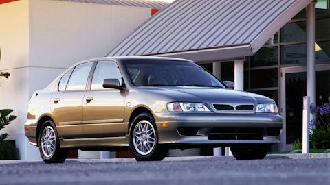 Infiniti G20 (P11)