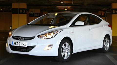 Hyundai Elantra (5G)