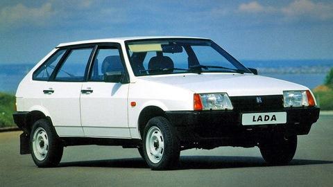 LADA 21093i