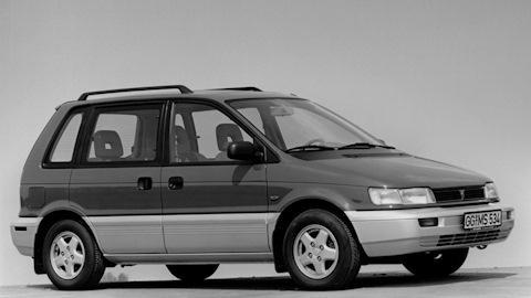 Mitsubishi Space Runner
