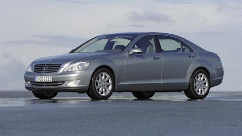 Mercedes-Benz S-class (W221)