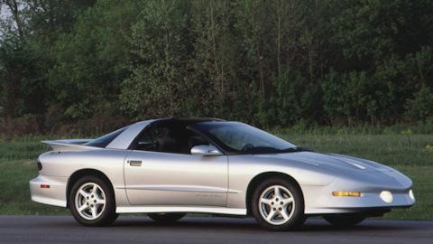 Pontiac Firebird (4G)