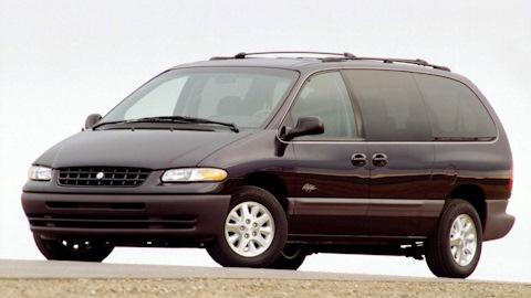 Plymouth Voyager III