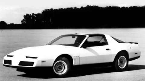 Pontiac Firebird (3G)