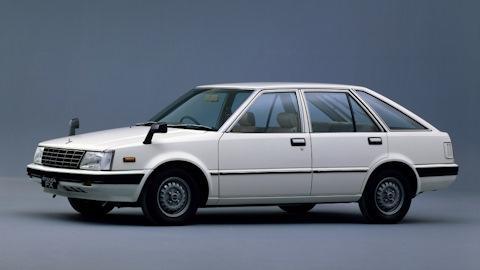 Nissan Stanza II (T11)