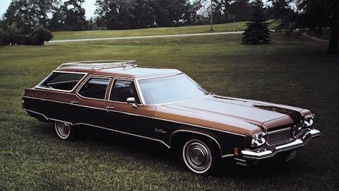 Oldsmobile Custom Cruiser (1G)