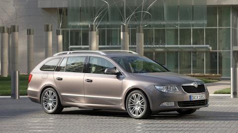 Skoda Superb Combi (Mk2)