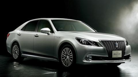 Toyota Crown Majesta (S210)