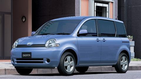 Toyota Sienta (1G)