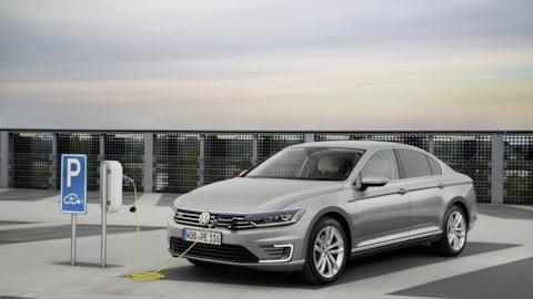 Volkswagen Passat GTE (B8)