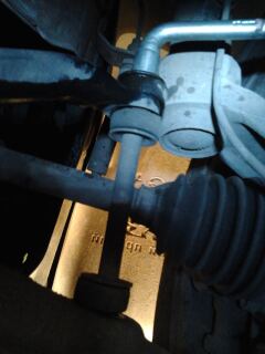 Поменял втулки стоек стабилизатора