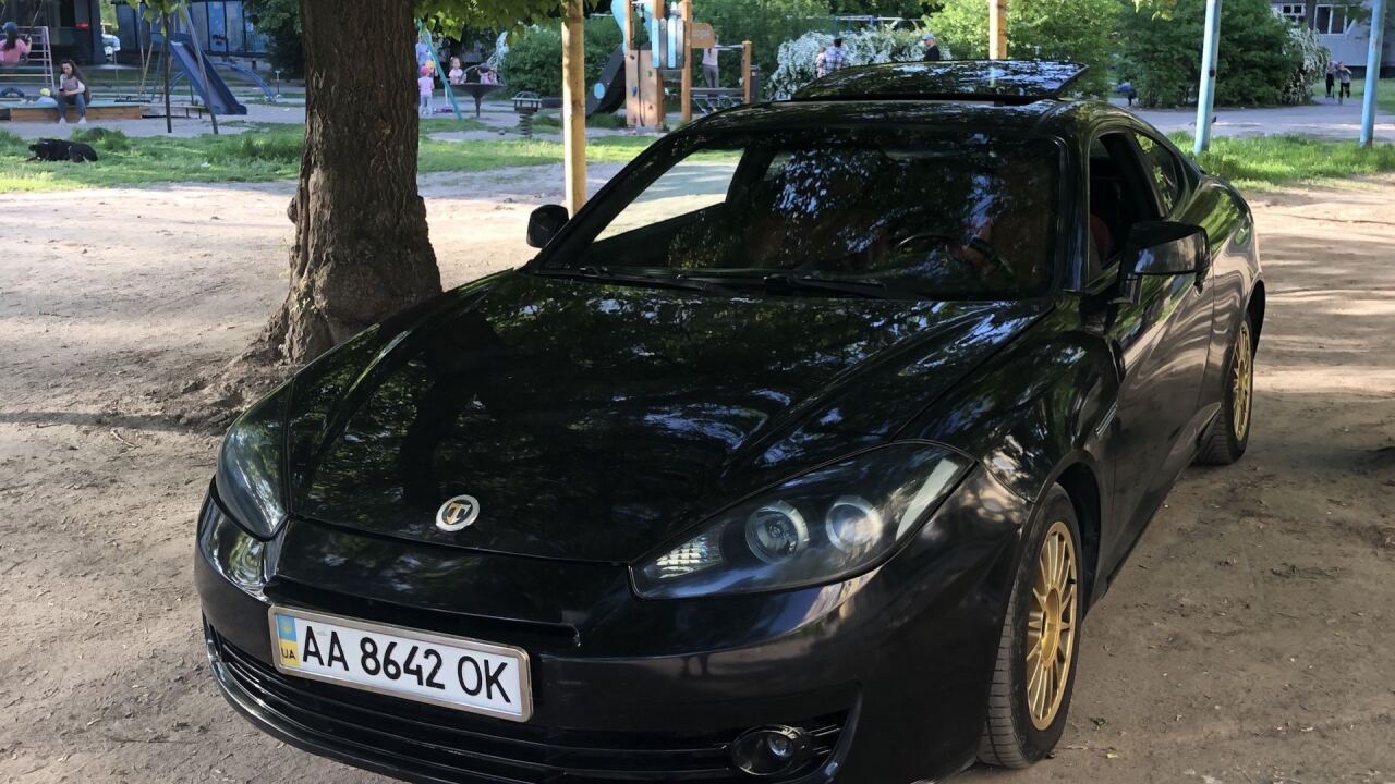 Hyundai Tiburon (GK) image #1