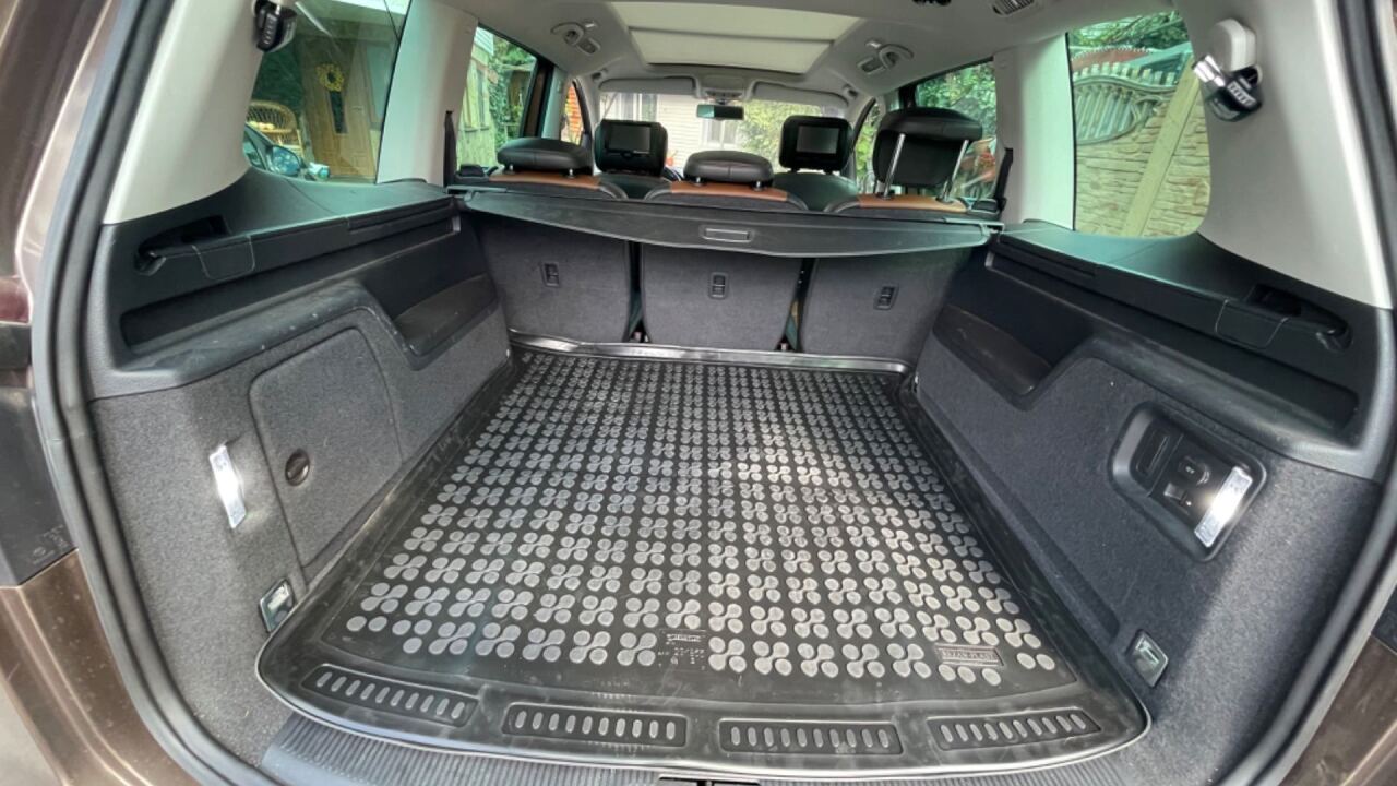 Volkswagen Sharan Mk2 image #6