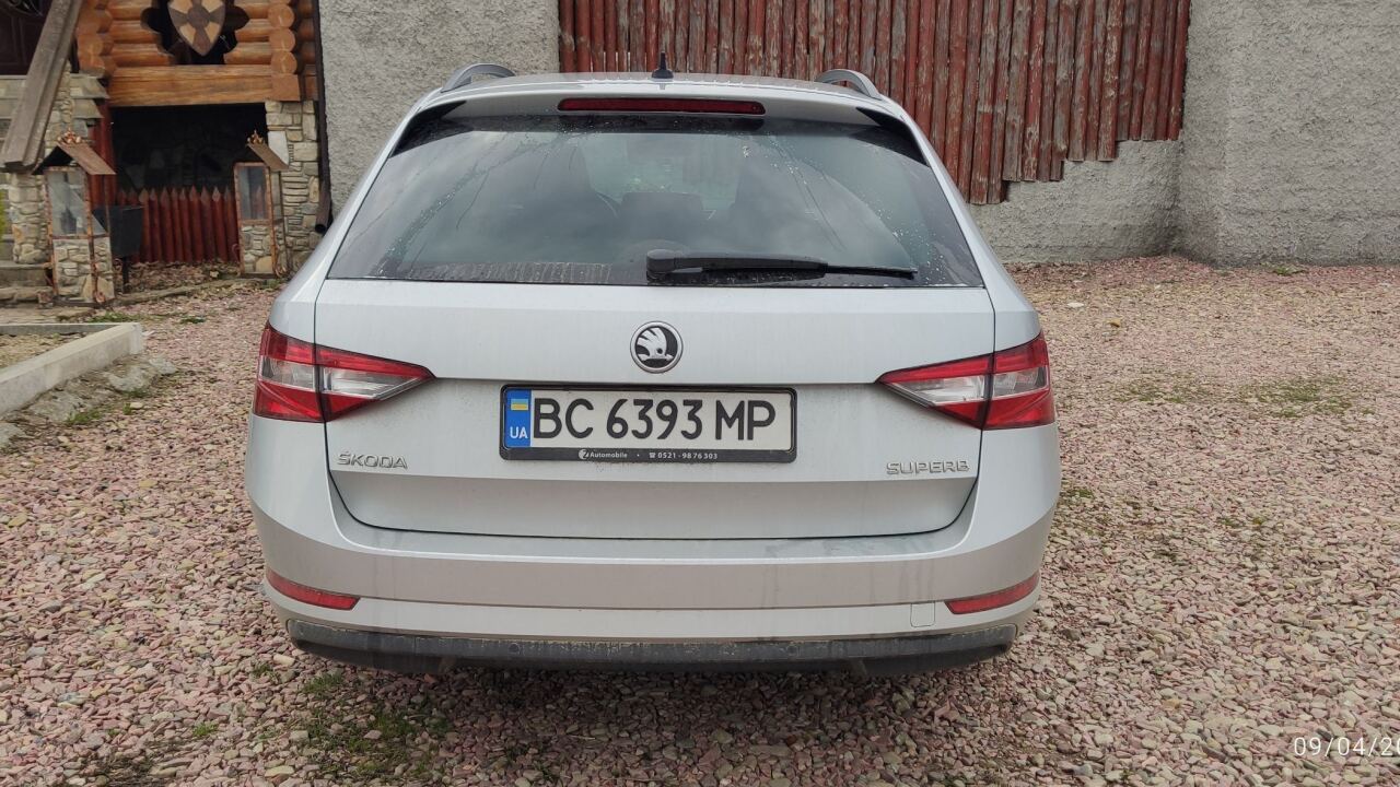 Skoda Superb Combi (Mk3) image #4