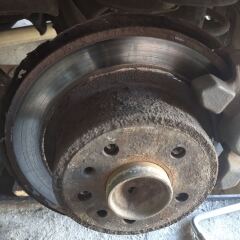 Задний тормоз