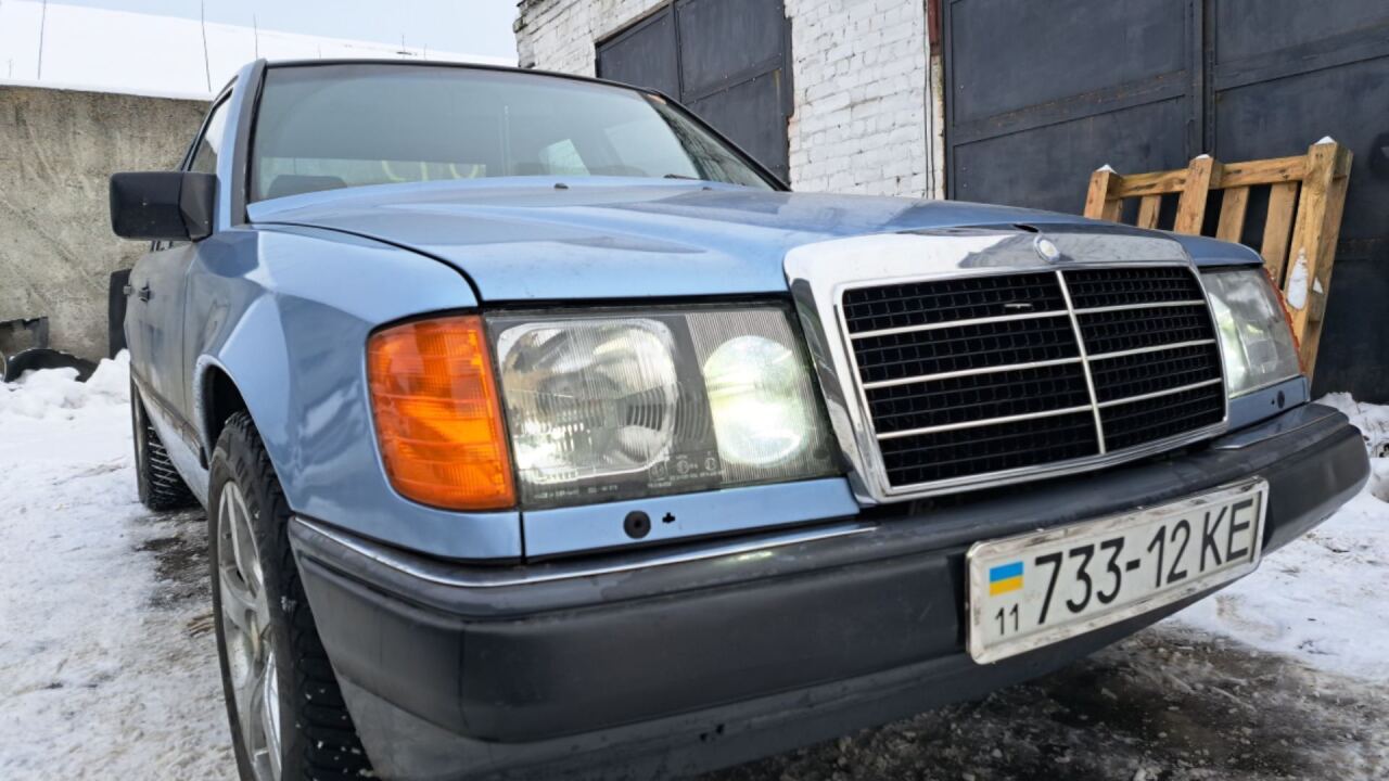 Mercedes-Benz E-class (W124) image #2
