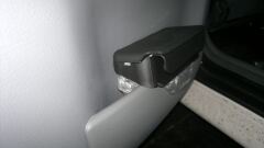 Разборка потолочных ручек и ништяки: "мусорка", спрей-смазка для замков. Обновлено!