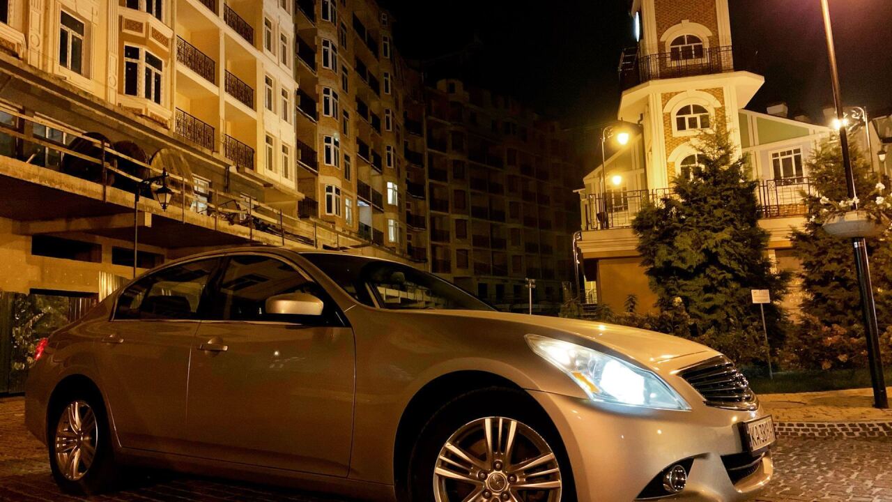 Infiniti G25 X image #1