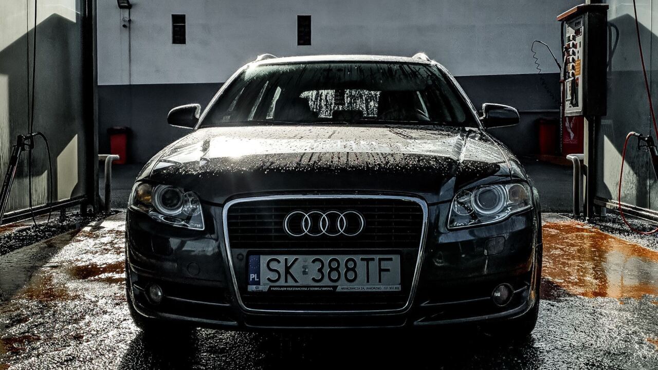 Audi A4 Avant (B7) image #2