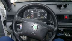 Оплетка руля и сетка в решетку радиатора