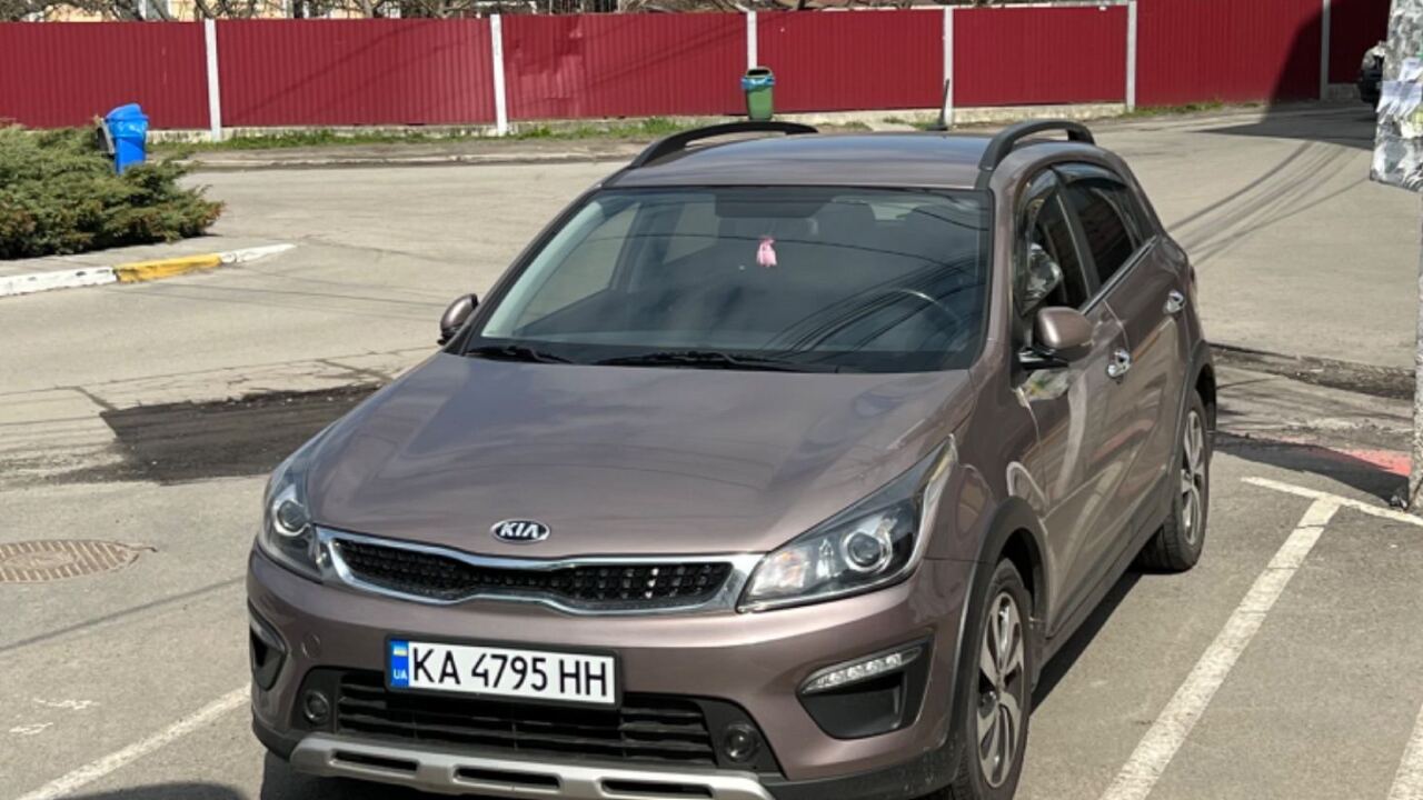 KIA Rio X-Line image #3