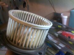 Чистка вентилятора печки. image #3