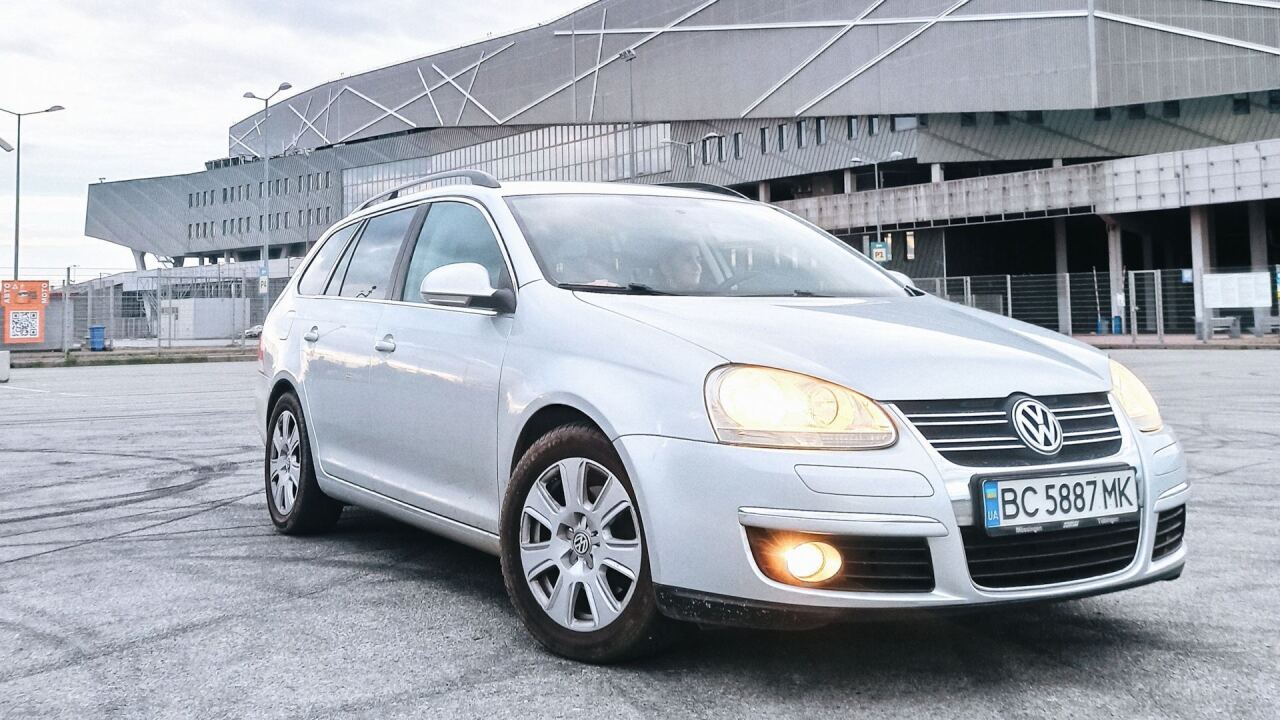 Volkswagen Golf Variant image #1